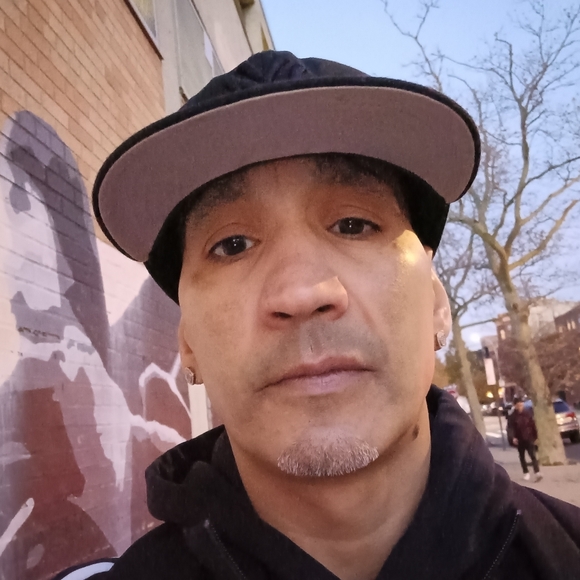 Meet your Posher, Philip - Picture 1 of 4